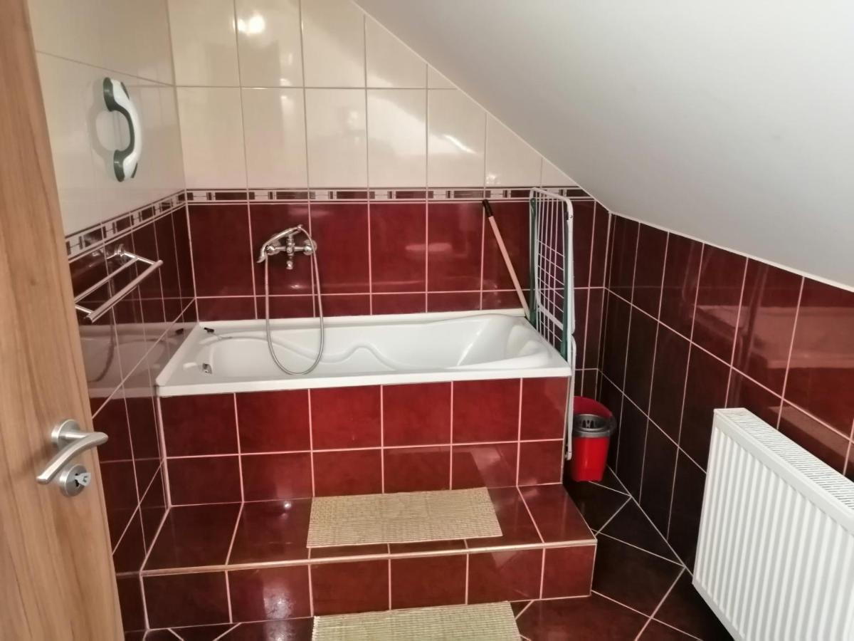 Csipkeház Apartman Cserkeszolo Exterior foto