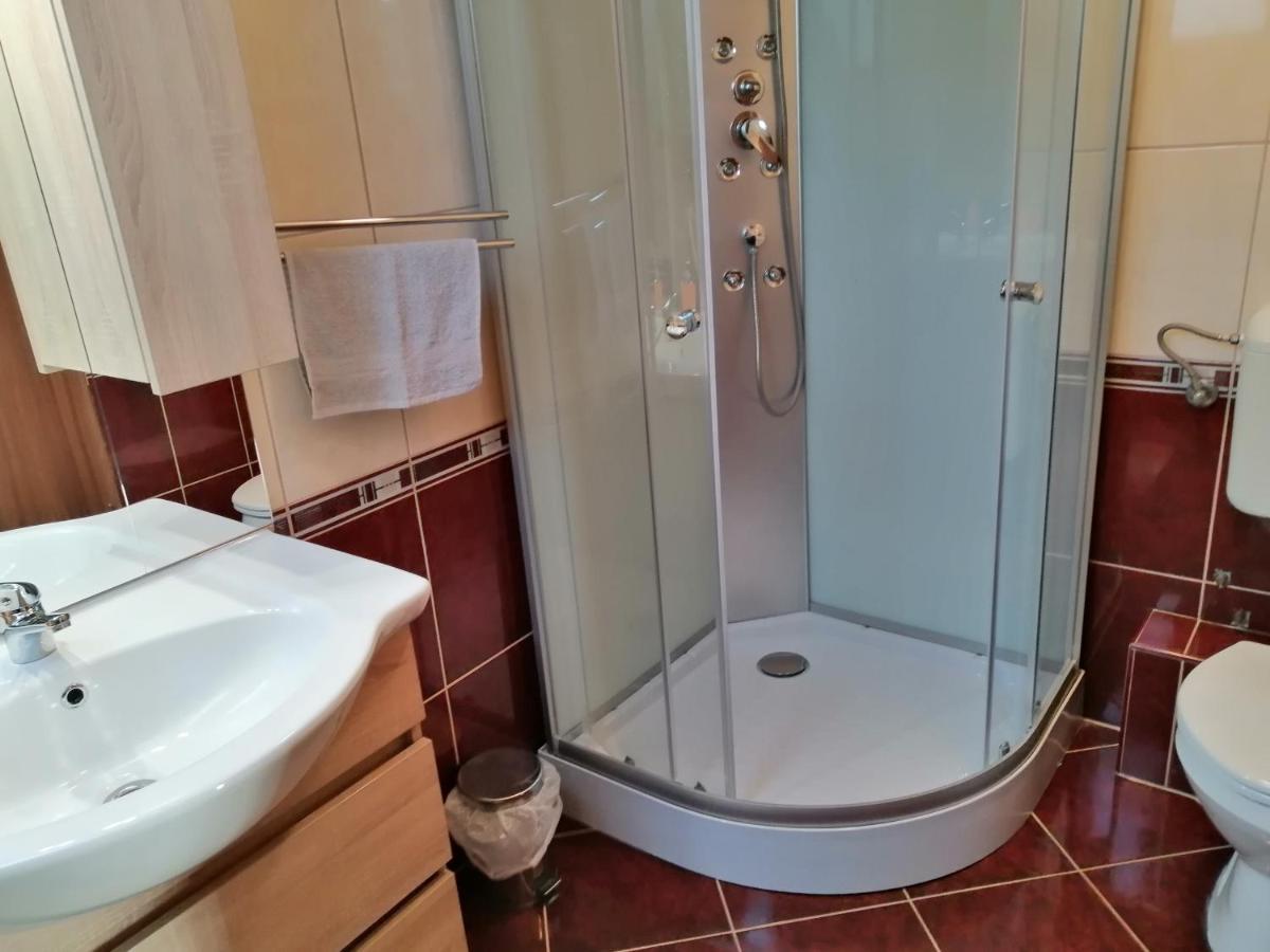 Csipkeház Apartman Cserkeszolo Exterior foto