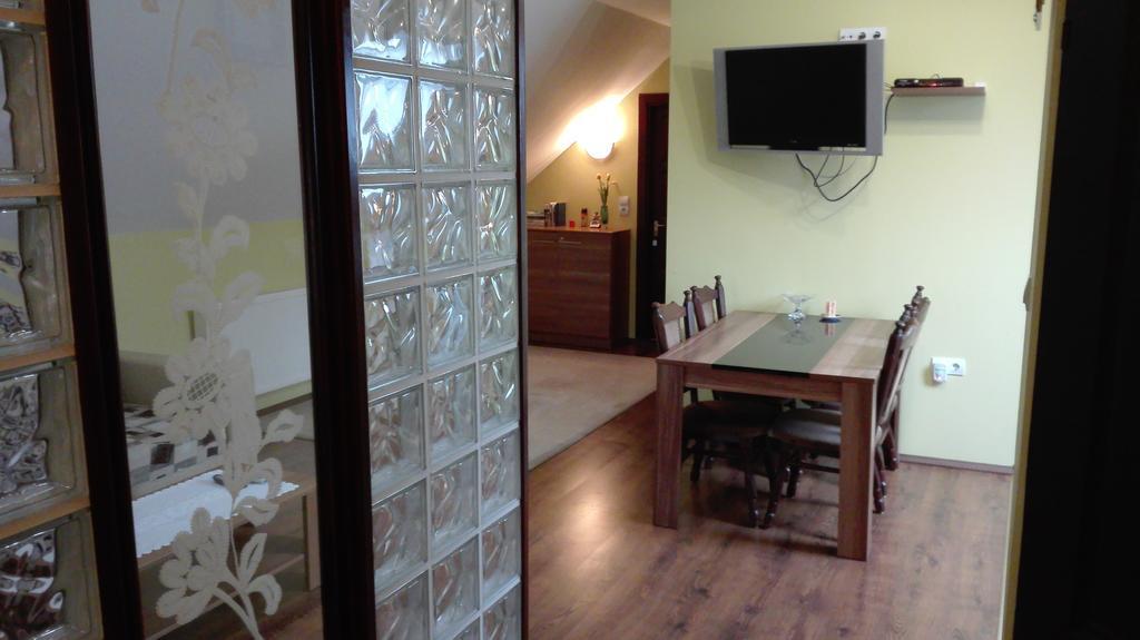 Csipkeház Apartman Cserkeszolo Exterior foto